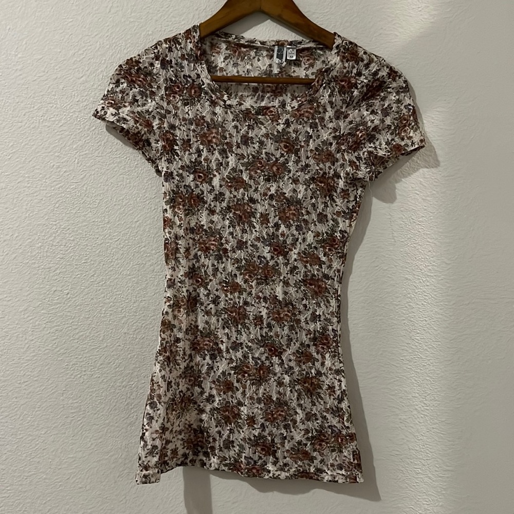 BKE Floral Lace Fitted Top